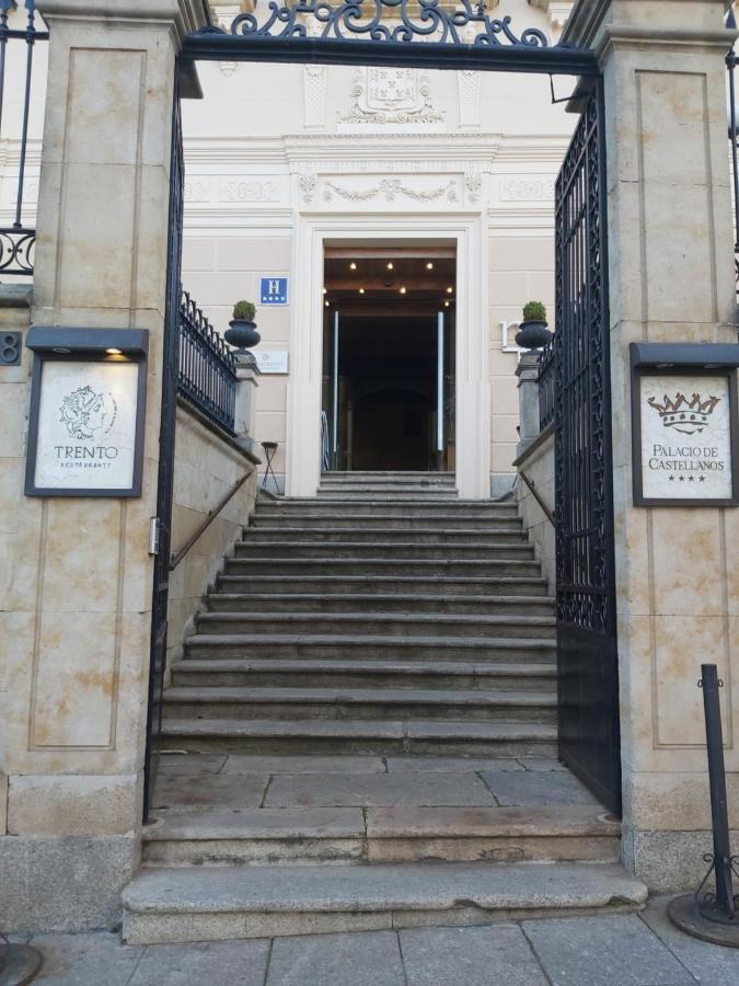 Nh Collection Salamanca Palacio De Castellanos Eksteriør bilde